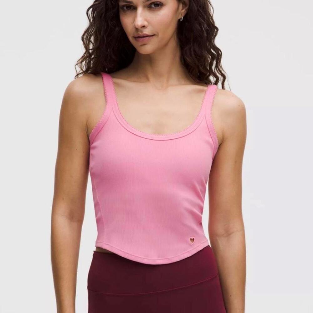 NWOT Lululemon Small Nulu Ribbed Cropped Tank Top *Heart in Candy Cloud